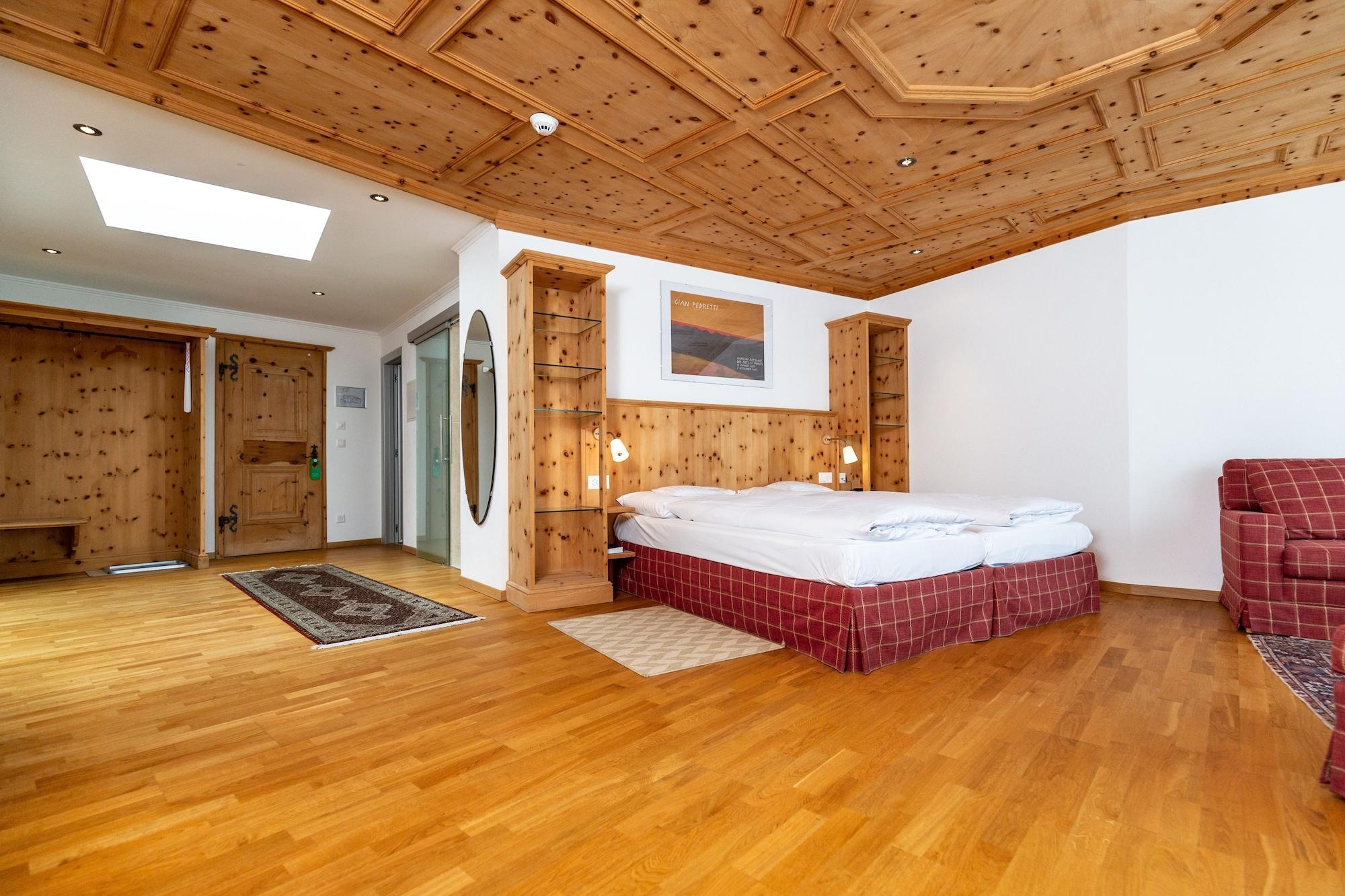 Hotel Baeren St. Moritz Exterior photo