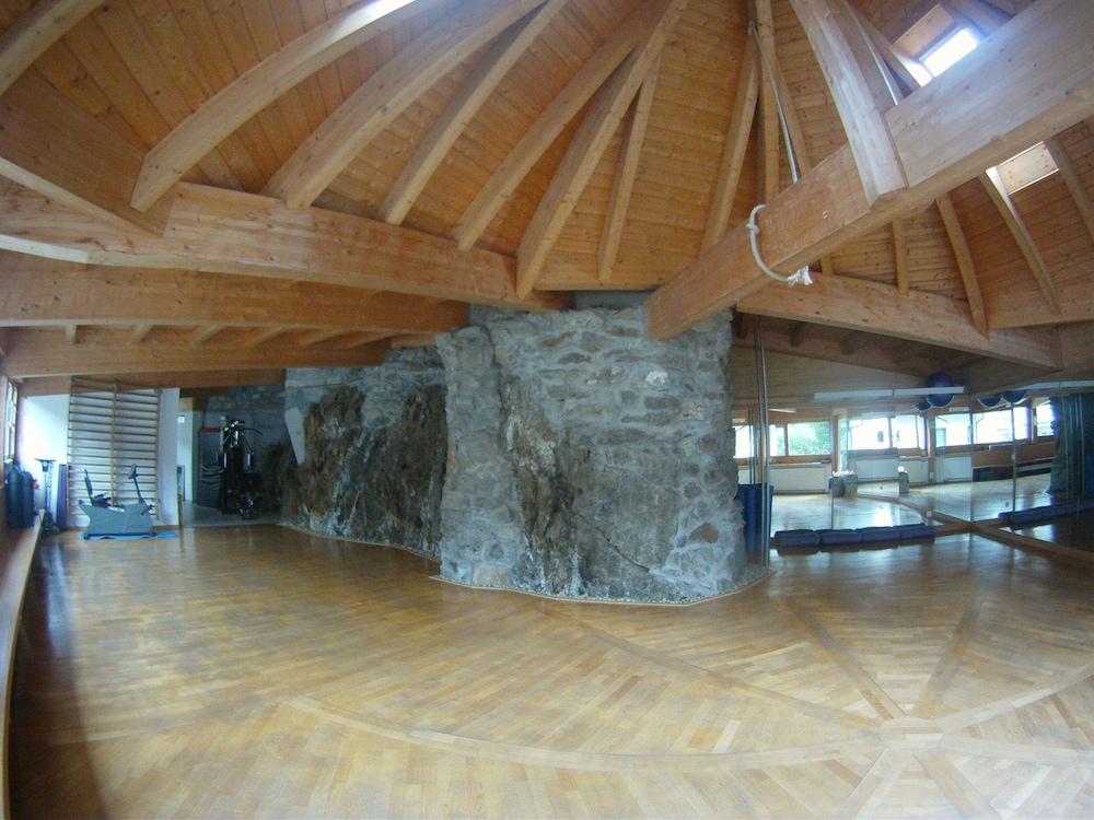 Hotel Baeren St. Moritz Exterior photo