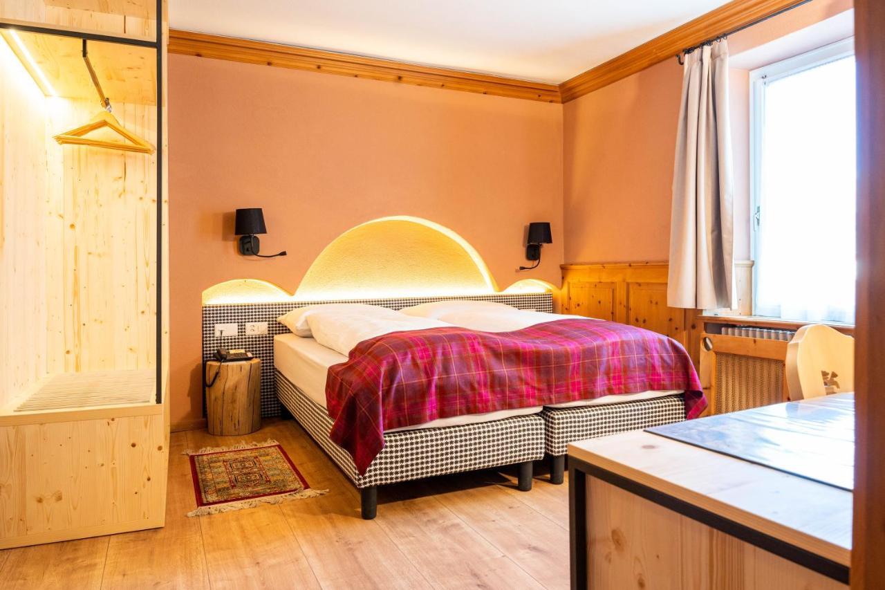 Hotel Baeren St. Moritz Exterior photo