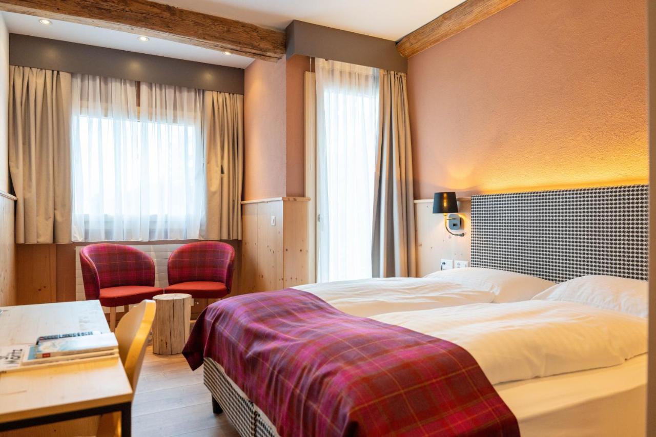 Hotel Baeren St. Moritz Exterior photo