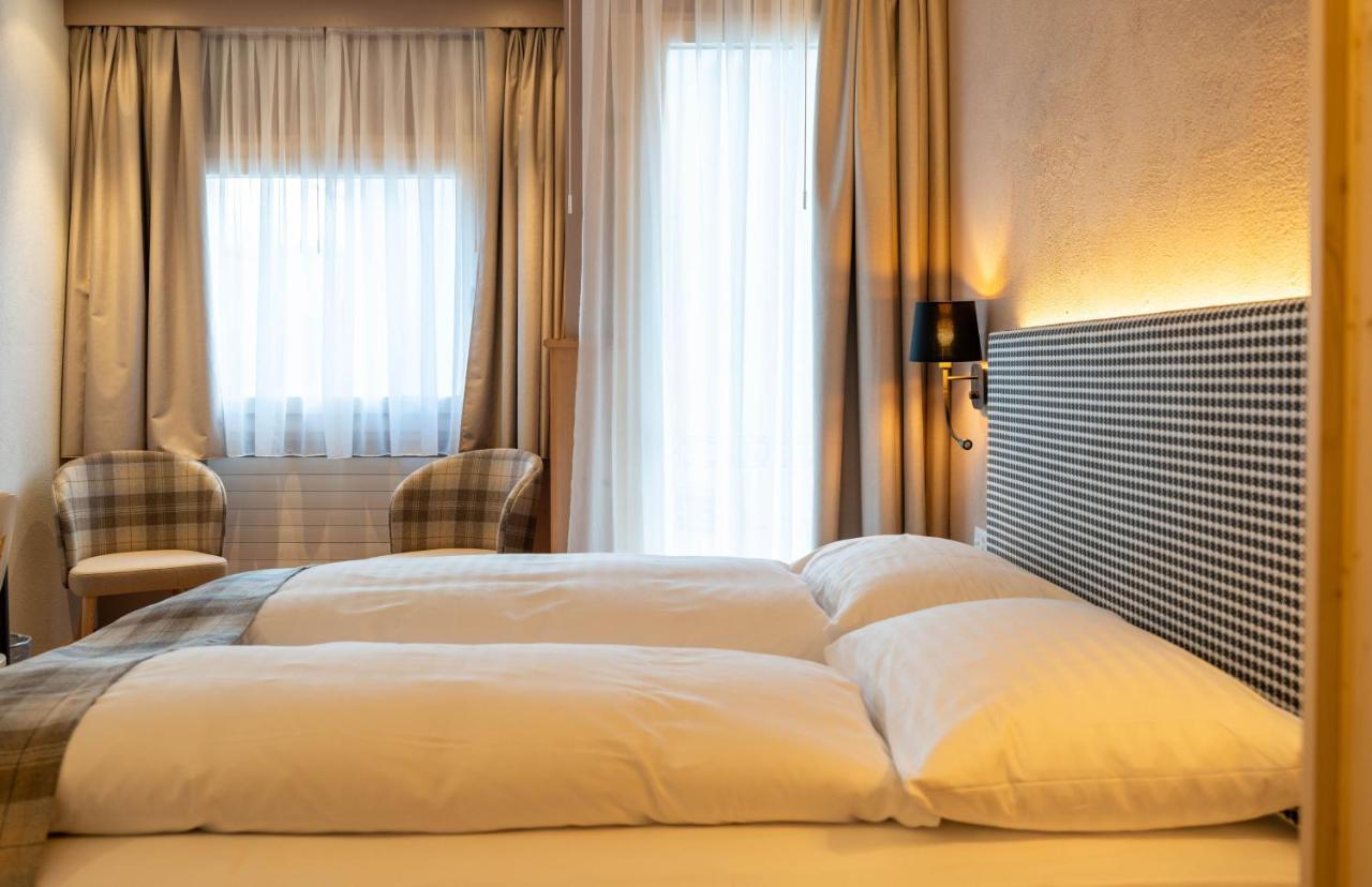 Hotel Baeren St. Moritz Exterior photo