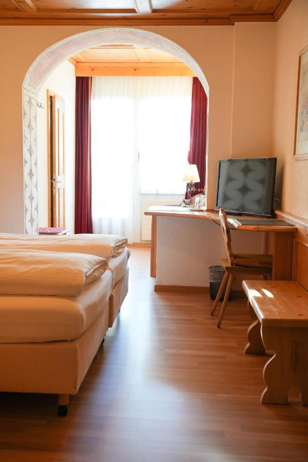 Hotel Baeren St. Moritz Exterior photo