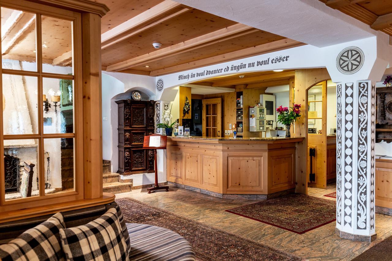 Hotel Baeren St. Moritz Exterior photo